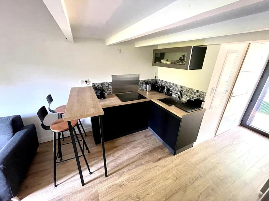 אקס-אן-פרובאנס Ravissant Appartement A 5Min Du Centre Ville D'Aix מראה חיצוני תמונה